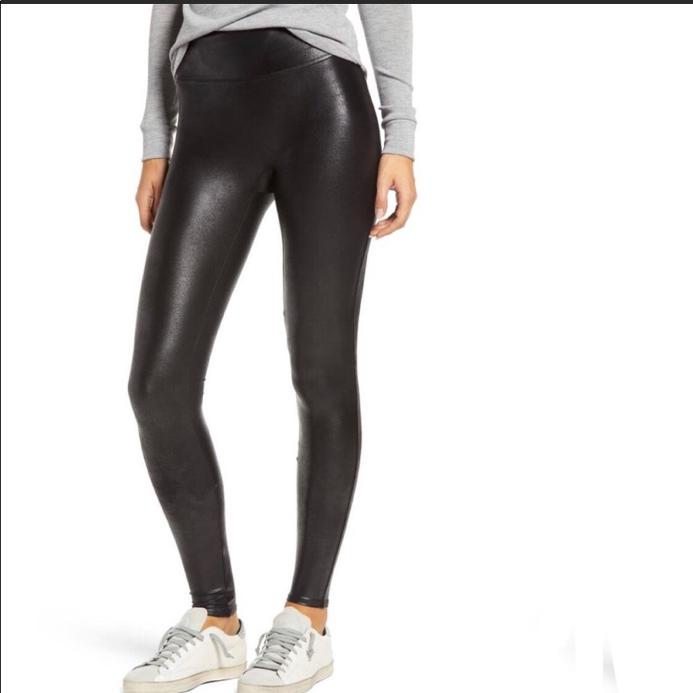 XS Spanx vegan leather leggings